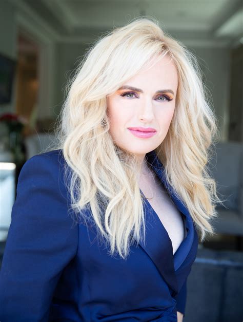 Rebel Wilson in a party scene