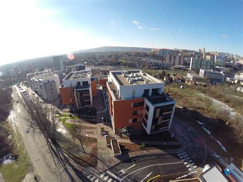 Letecký pohľad na obytný súbor Villinki