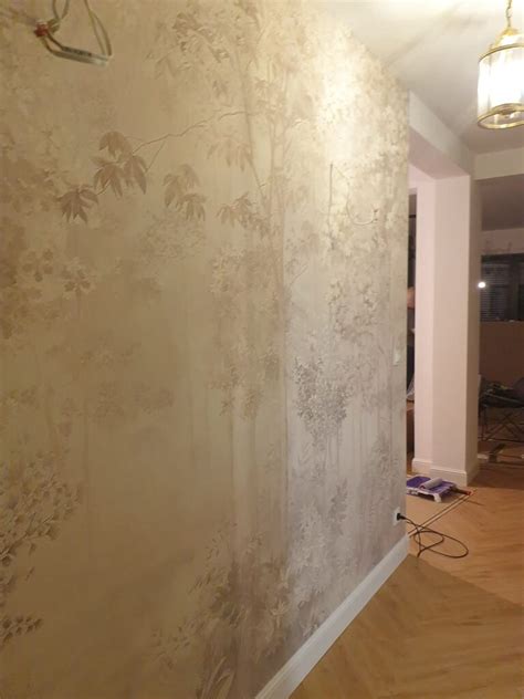 Fotografia pokojného vnútrobloku s zeleňou