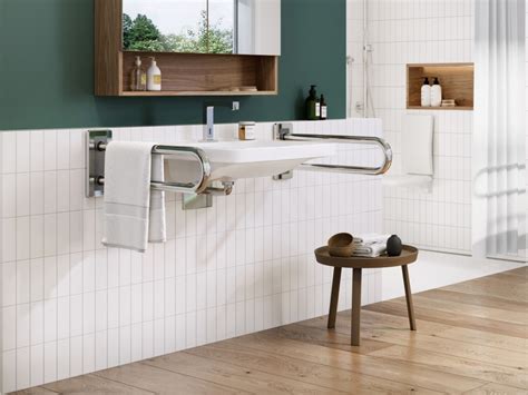 Ilustrácia bezbariérovej kúpeľne s rukoväťami