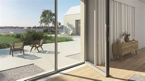 Sklopno-otváravé francúzske okno