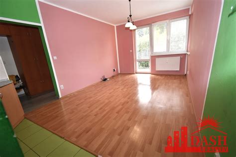 interiér bytu s kuchynským kútom