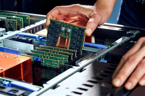 Ilustračná fotografia symbolizujúca technológiu a správu