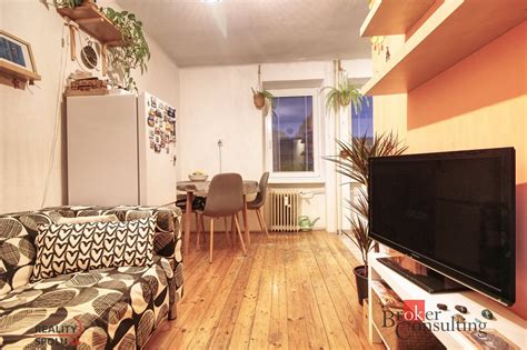 1 izbový byt v bytovke