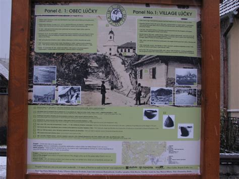 Náučný chodník vedúci k Pustému hradu