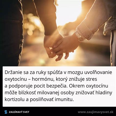 Dvojica si podáva ruky ako symbol rešpektu