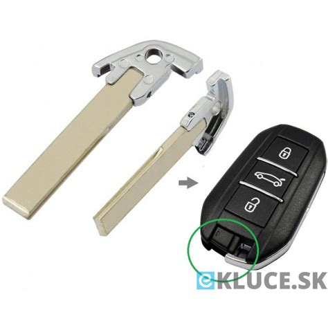 Detail bezpečnostného zámku a kľúča