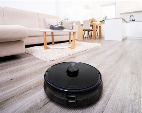 robotický vysávač pod nízkou posteľou