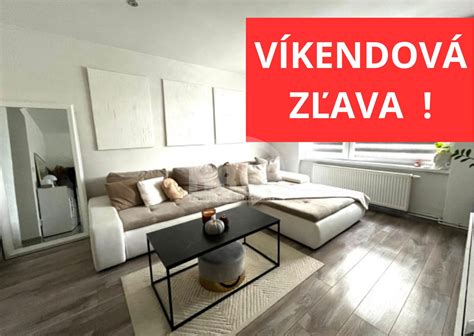 Ilustrácia znázorňujúca príjemnú atmosféru počas obhliadky bytu