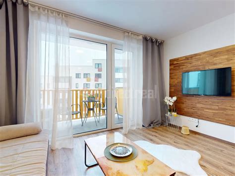 Moderný 1-izbový byt s balkónom v Lučenci