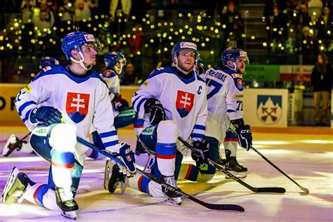 Hokejové formácie na ľade