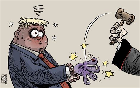 Infografika zobrazujúca štruktúru súdnej moci na Slovensku