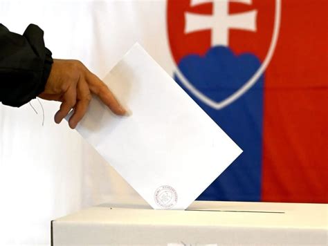 ilustračné foto občianskeho preukazu Slovenskej republiky
