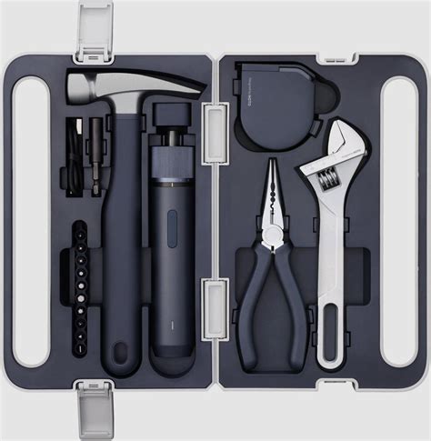 Ilustrácia náradia pre domácnosť