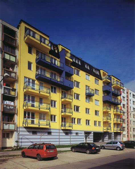 Sídlište s panelovými domami