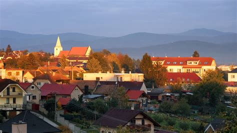 Obec Šenkvice panoráma