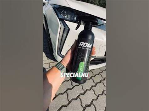 Detailne umyté a vyleštené auto