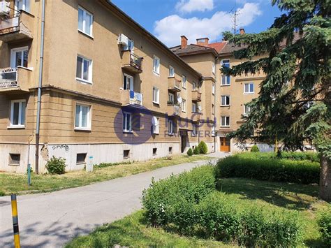 Pasteurovo námestie, Košice