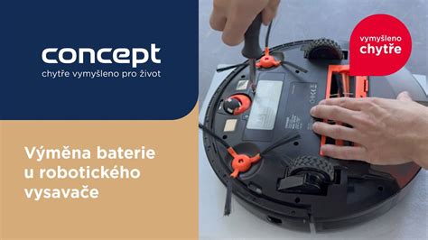 Schéma robotického vysávača s vyznačenými senzormi a nabíjacími kontaktmi