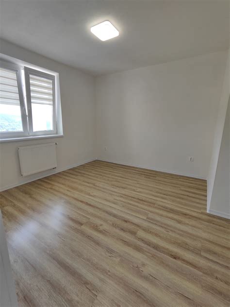 Zateplený panelový dom