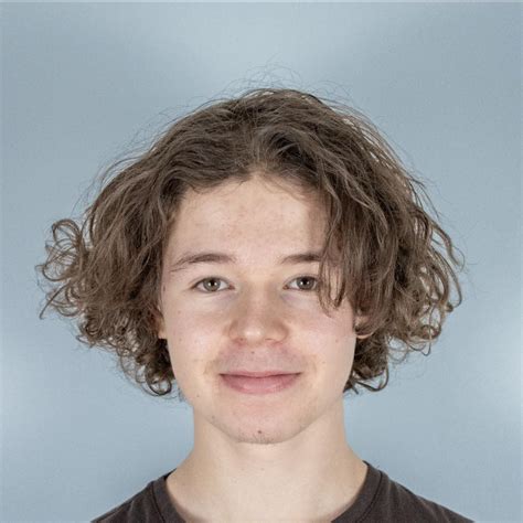 Nakrájaná cibuľa vo vzduchotesnej nádobe