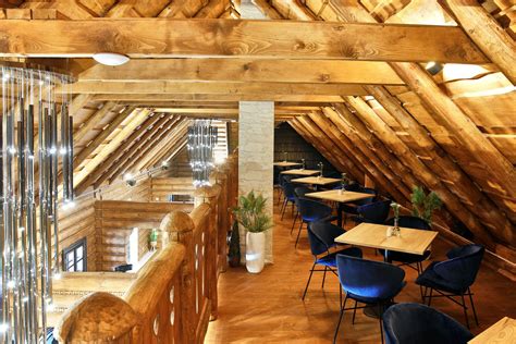 Vonkajšia terasa s výhľadom na hory