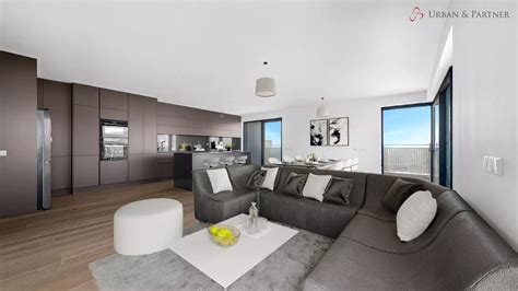 Interiér luxusného bytu s výhľadom