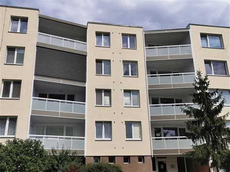 Rôzne typy balkónov a lodžií