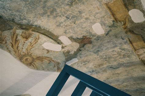 Detail fresky z 18. storočia objavenej v Koniarni