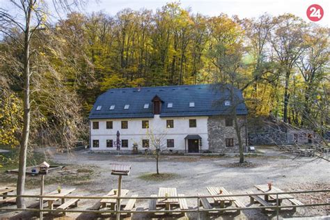 Vysokoškolský areál Mlynská dolina v Bratislave
