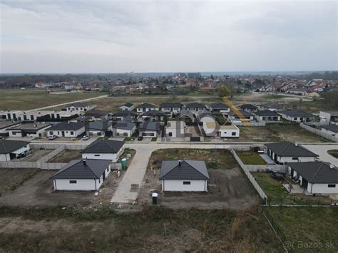 Stavebný pozemok v novej lokalite Miloslavova