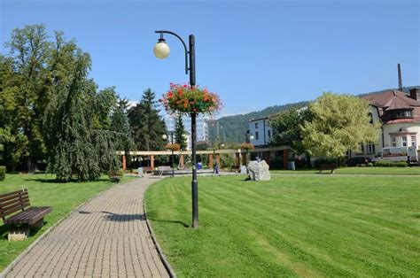 Moderný park v meste Sol
