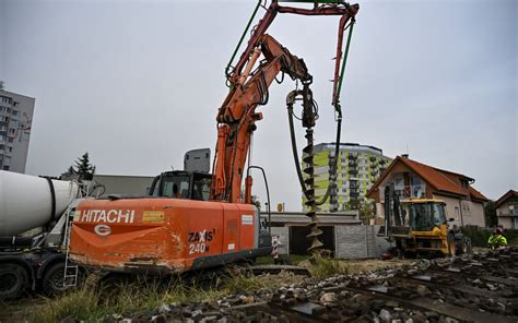 Fotografia bytového domu na sídlisku SNP v Gelnici