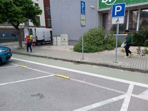 Parkovacie miesta v mestskej zóne