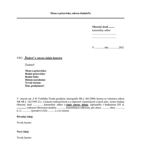 Osoba podpisujúca dokument s pečiatkou katastra