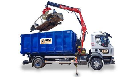 nákladné vozidlo s kontajnerom