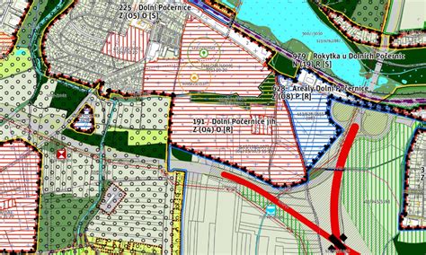 Mapa znázorňujúca typický urbanistický plán obce s vyznačenými stavebnými parcelami a odstupovými zónami.