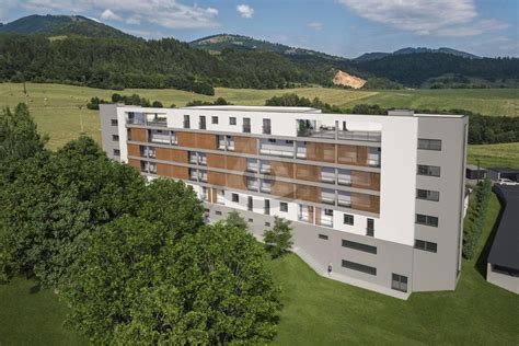 Exteriér moderného bytového domu na Kresánkovej