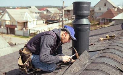Ilustračná fotografia poškodenej strechy