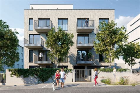 Panelový bytový dom v Bratislave