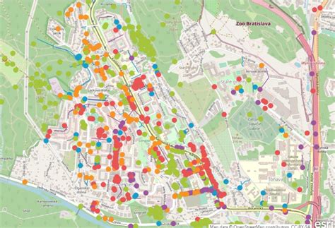 Mapa bratislavskej mestskej časti Karlova Ves s vyznačenými ulicami