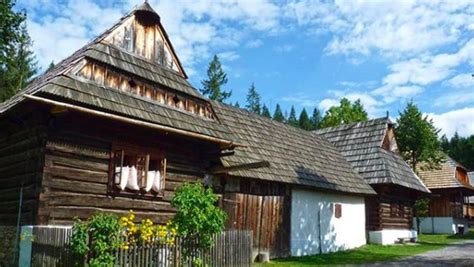 Budovy v Múzeu Oravskej dediny v Zuberci