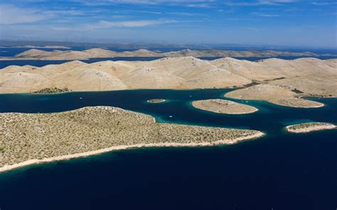 Malebná zátoka v Národnom parku Kornati