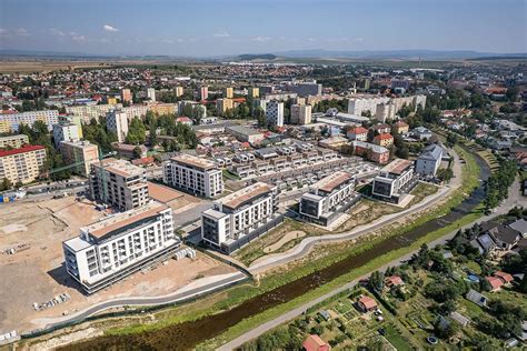 Ilustrácia rôznych typov bytových domov v Ružinove