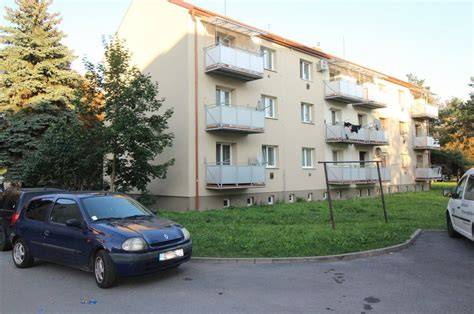 Ulica Tarasa Ševčenka v Prešove s bytovým domom