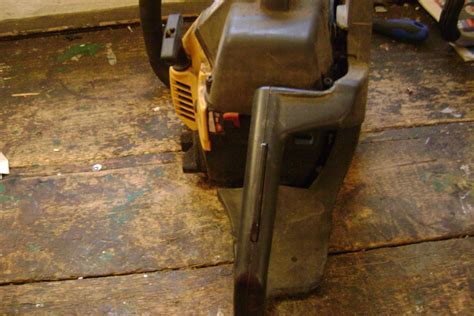 Olejová nádržka na benzínovej pile