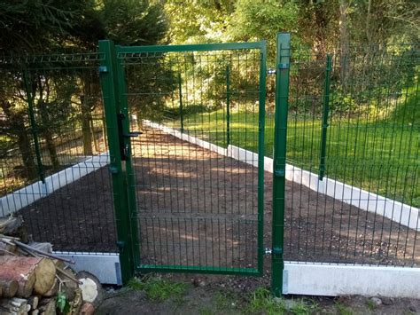 Schéma montáže panelového plotu