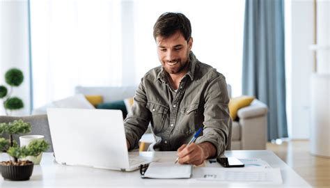 Ilustračná snímka: Zamestnávateľ komunikuje s úradom práce