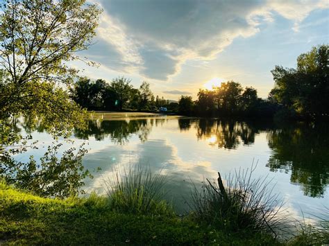 panoráma Medzibrodu s okolitou prírodou