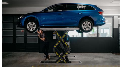 Ilustrácia operatívneho lízingu automobilu